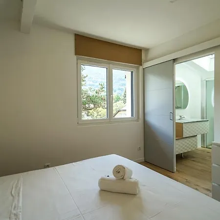 Appartement Le Semnoz Pour 3 Personnes à Deux Pas Du Lac!